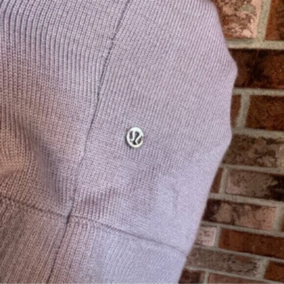 Lululemon ^ merino wool CITY TREK TURTLENECK SWEATER Smoky Blush pullover EUC M - Picture 6 of 14